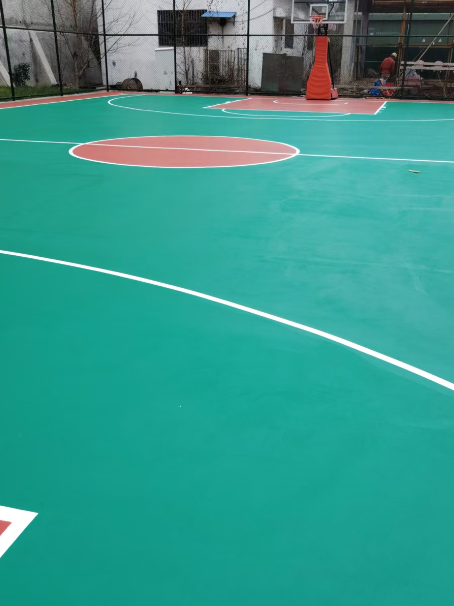 建瓯 球场长期使用易出现地面开裂